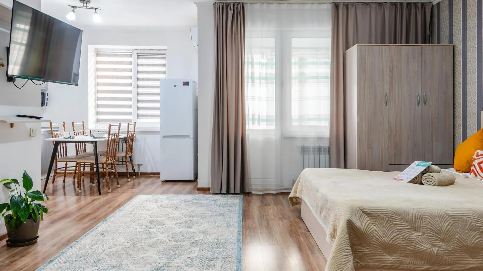 Apartment Очаровательная Студия С Балконом Almaty